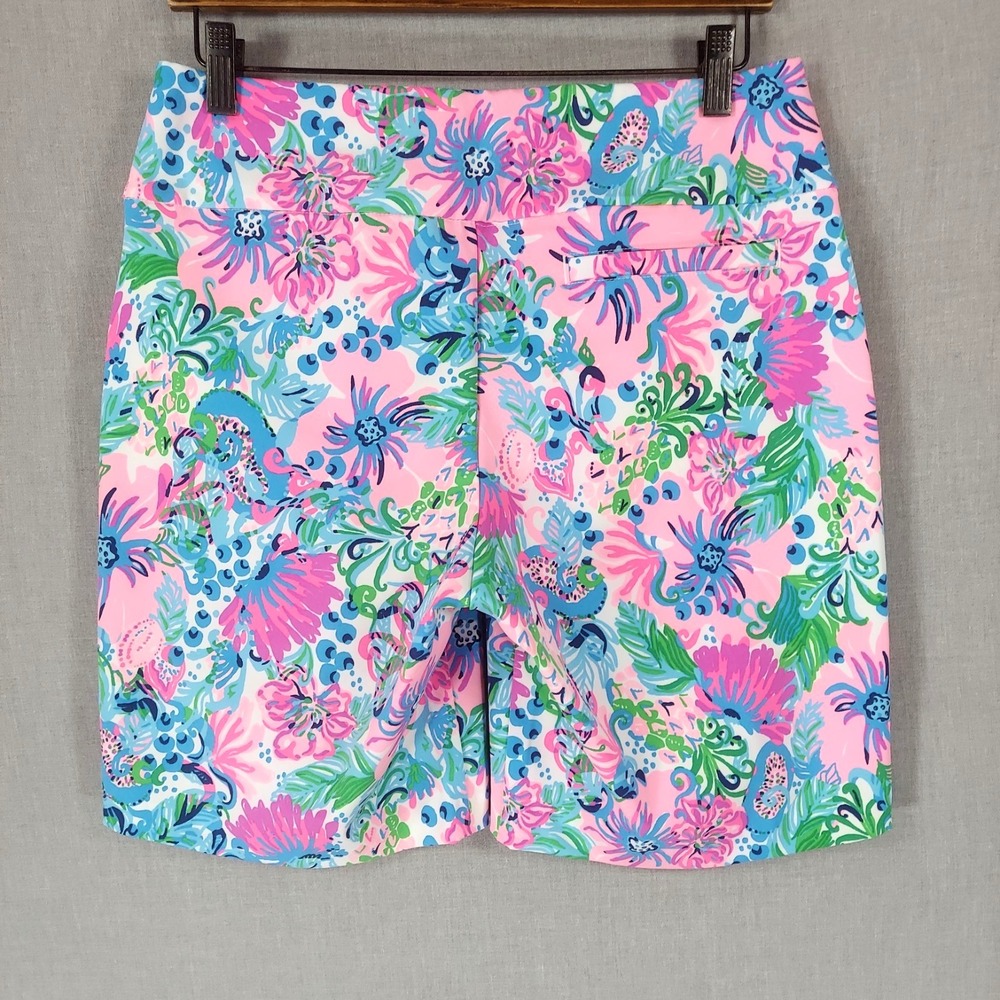 Lilly Pulitzer Luxletic Pull On Bermuda Golf Shorts Womens 8 Tropical Resort - Picture 3 of 12